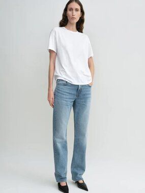 Totême Low Straight Jeans Color: True Vintage Size - 28